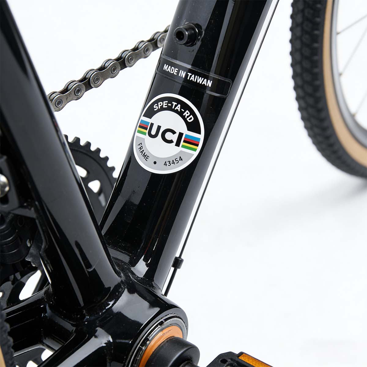 สติกเกอร์ติดเฟรมจักรยาน UCI วั - Aero Cycling Helmet บทวิจารณ์และราคา