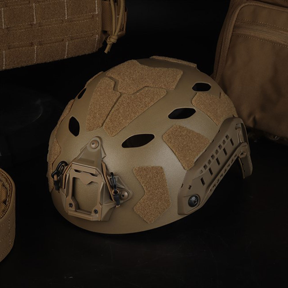 หมวกกันน็อคยุทธวิธีรุ่นตัวย่อ  - Aero Cycling Helmet บทวิจารณ์และราคา